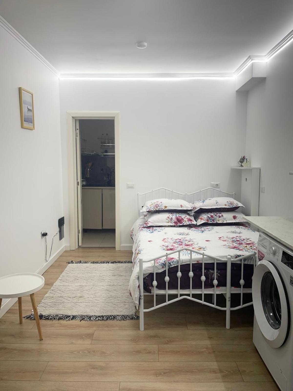 Nr 5 Apartment