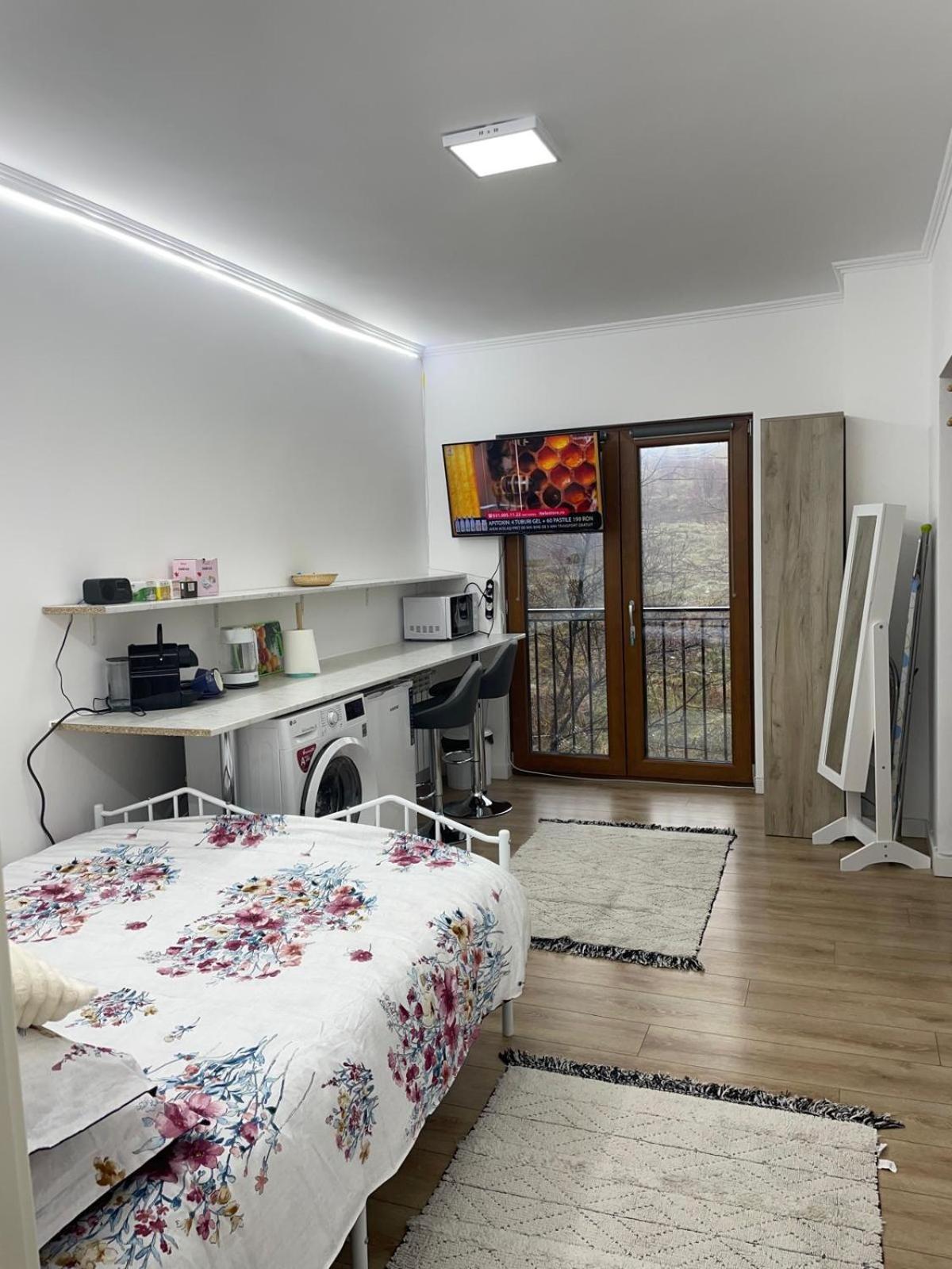 Nr 5 Apartment *